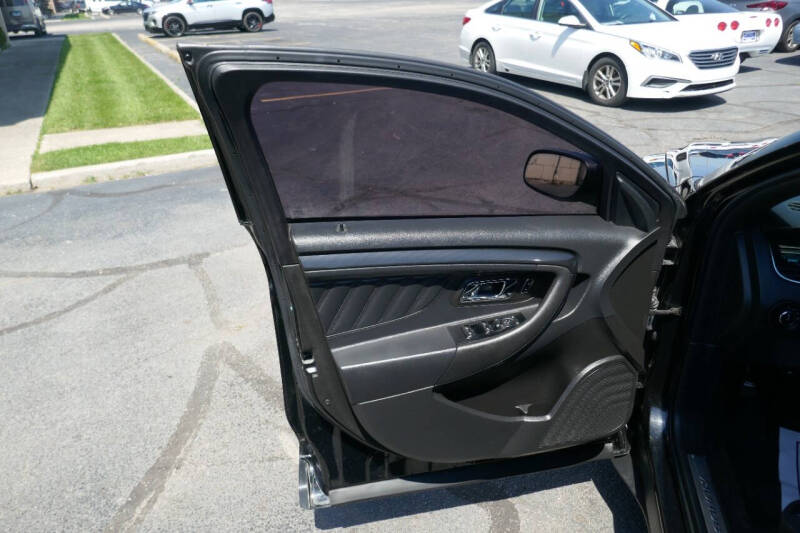 2013 Ford Taurus SHO