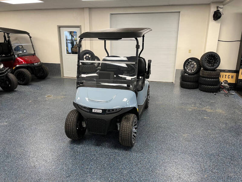 2026 E-Z-GO RXV 4 ST