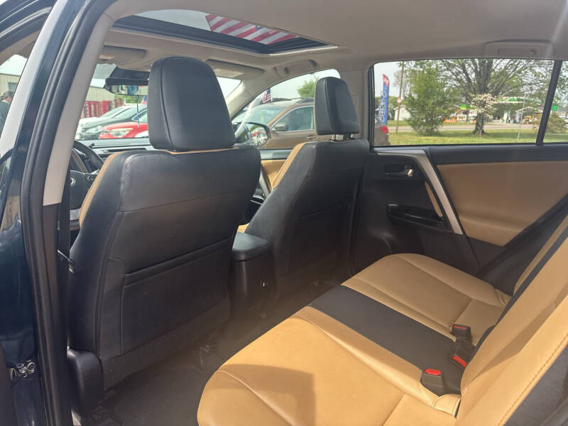 2017 Toyota RAV4 Limited