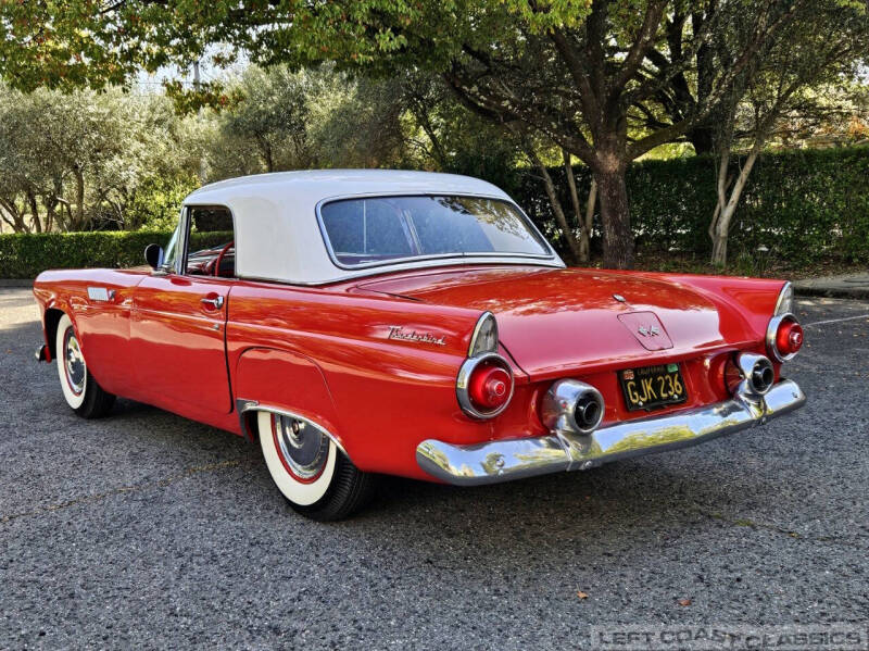 1955 Ford Thunderbird