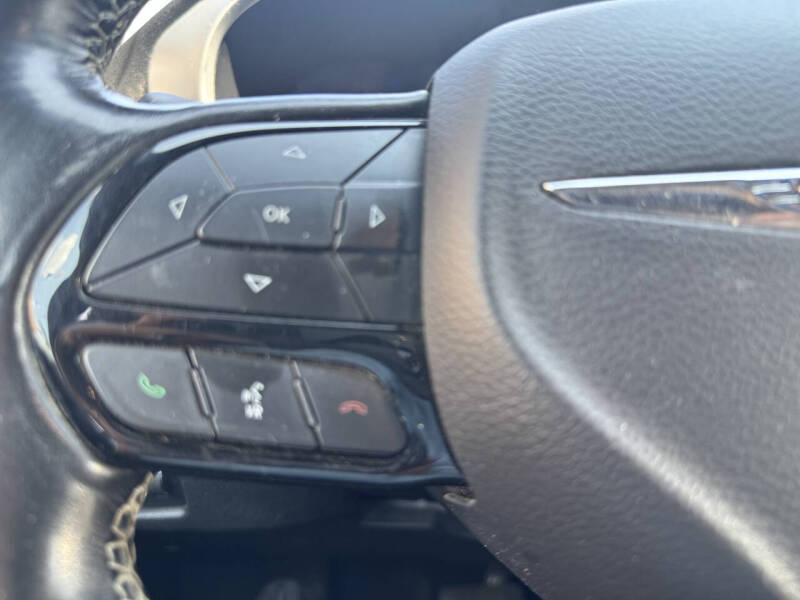 2021 Chrysler Pacifica Touring L