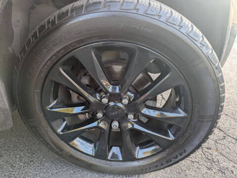 2019 Jeep Grand Cherokee Laredo