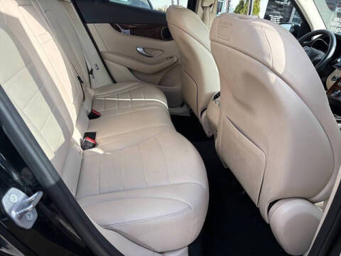 2018 Mercedes-Benz GLC GLC 300