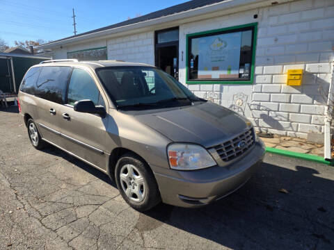 2004 Ford Freestar SE