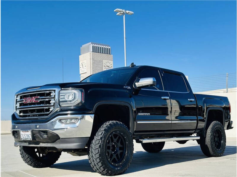 2018 GMC Sierra 1500 SLT's photo