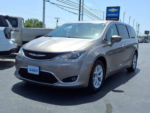 2018 Chrysler Pacifica Touring Plus