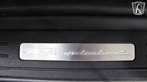 2003 Ford Thunderbird