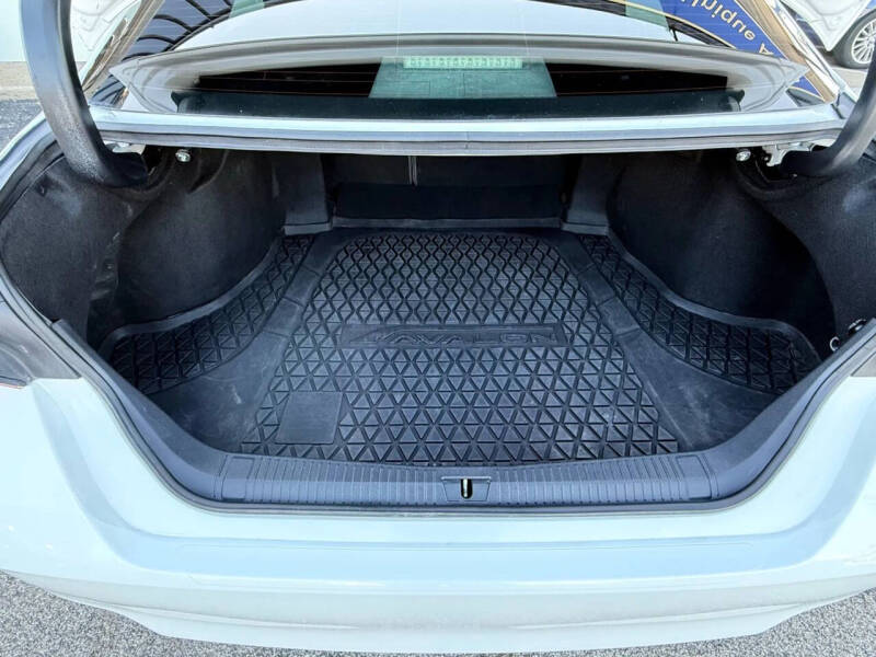 2021 Toyota Avalon XLE