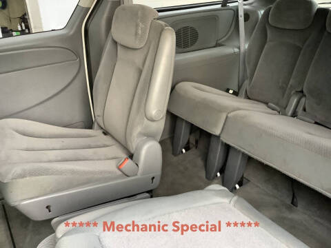 2005 Dodge Grand Caravan SXT