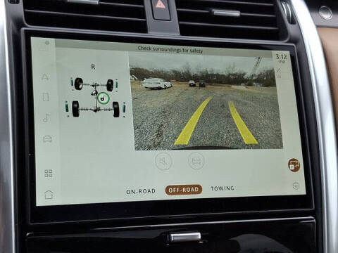 2025 Land Rover Discovery P360 Metropolitan