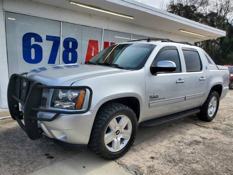2013 Chevrolet Avalanche LS Black Diamond