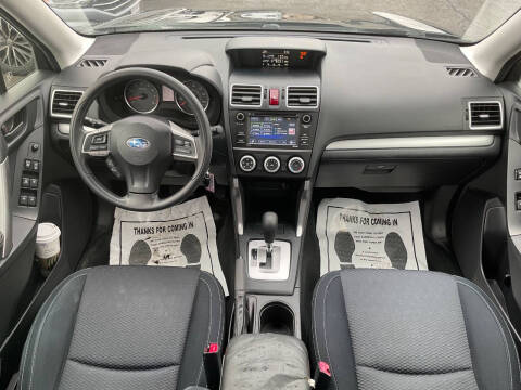 2016 Subaru Forester 2.5i
