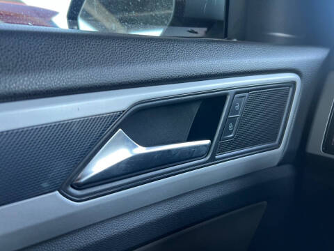 2021 Volkswagen Atlas Cross Sport V6 SEL R-Line 4Motion