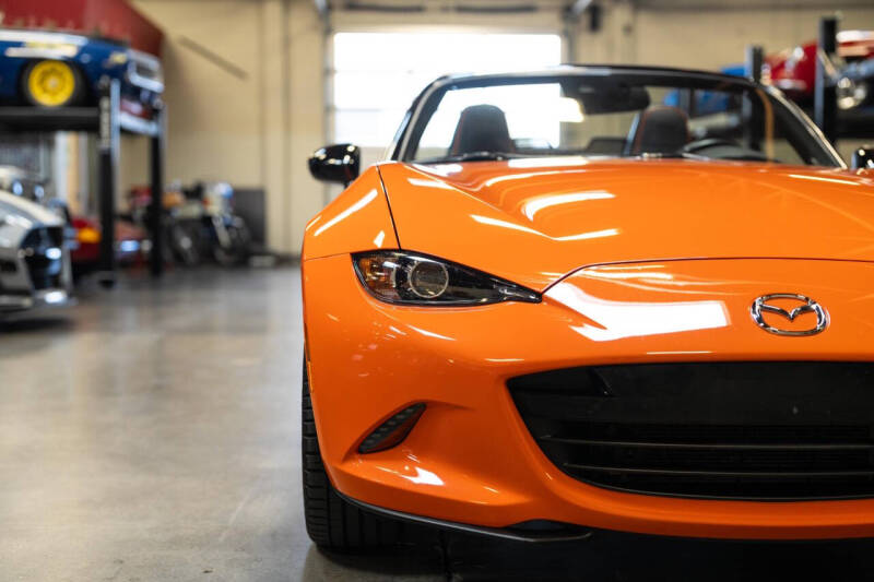 2019 Mazda MX-5 Miata 30th Anniversary