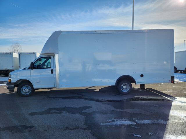2025 Chevrolet Express 4500