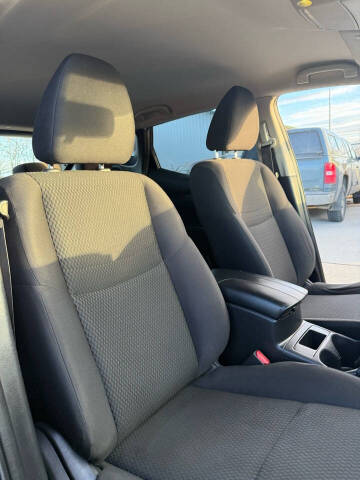 2017 Nissan Rogue Sport S