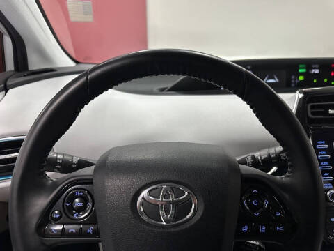 2022 Toyota Prius XLE