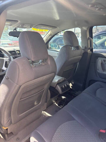 2011 Chevrolet Traverse LT