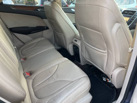 2017 Lincoln MKC Select