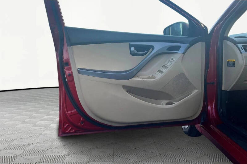 2013 Hyundai Elantra