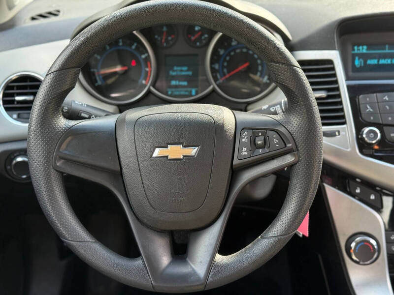 2012 Chevrolet Cruze LS