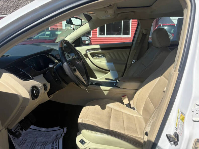 2016 Ford Taurus Limited