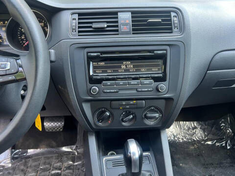 2015 Volkswagen Jetta