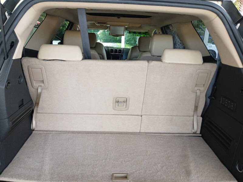 2011 GMC Acadia Denali