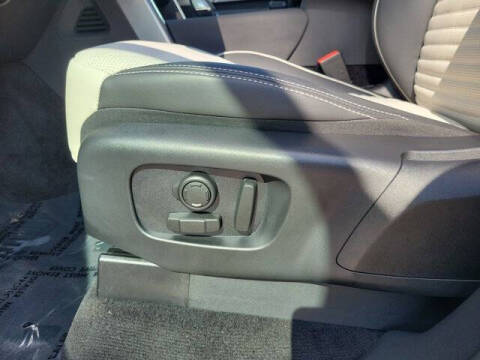 2023 Land Rover Discovery P360 HSE R-Dynamic