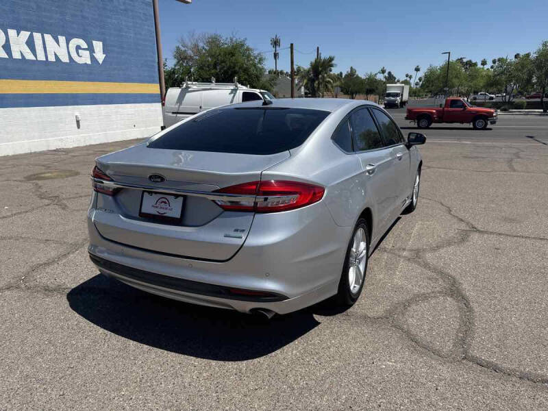 2018 Ford Fusion SE