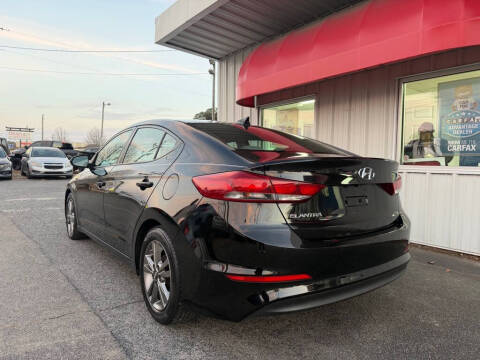 2017 Hyundai Elantra