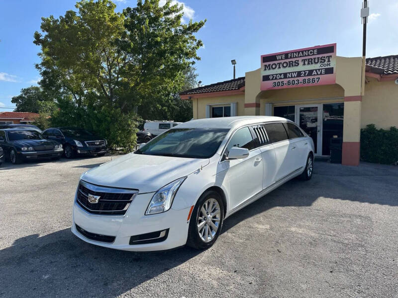2017 Cadillac XTS Pro Coachbuilder-Limo
