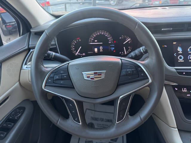 2017 Cadillac XT5 Luxury