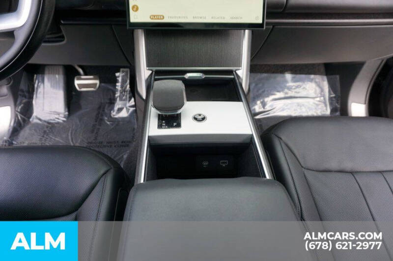 2024 Land Rover Range Rover P400 SE