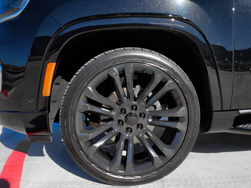 2023 Jeep Wagoneer Series II