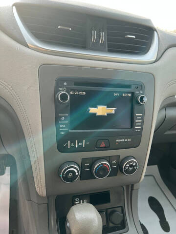 2017 Chevrolet Traverse LS