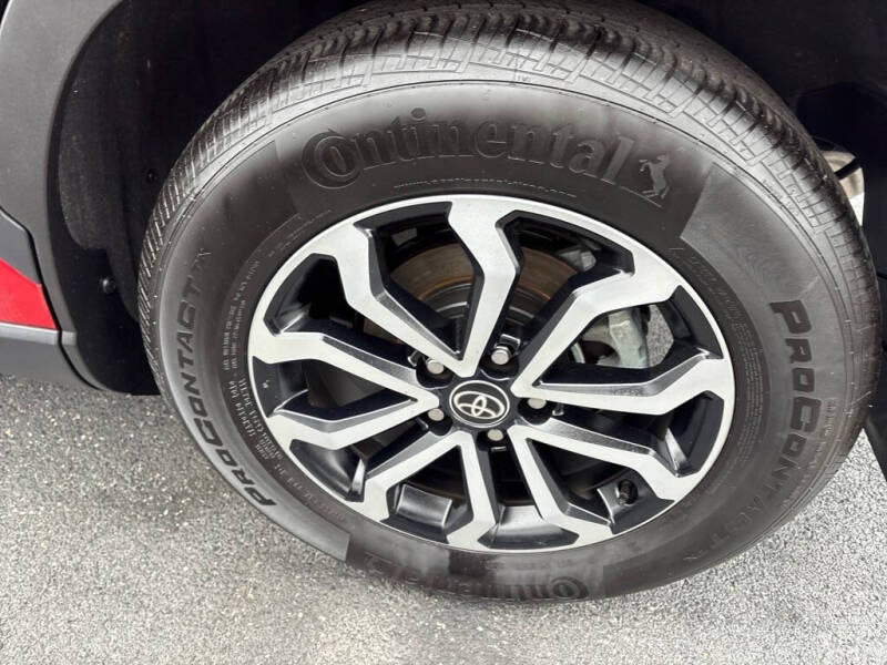 2023 Toyota Corolla Cross Hybrid SE