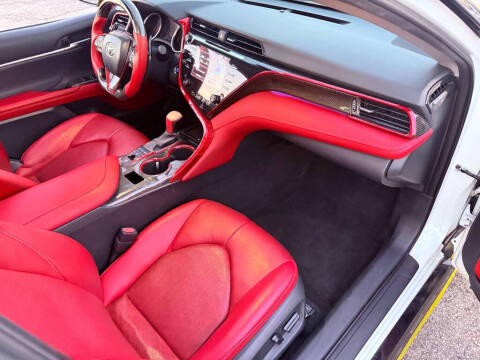 2020 Toyota Camry XSE