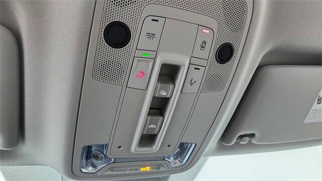 2024 Audi Q3 quattro S line Prem Plus 45 TFSI