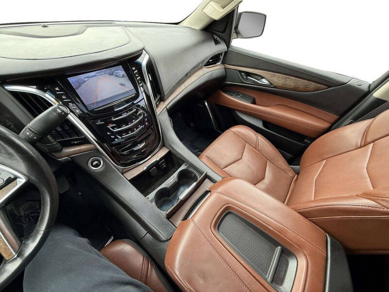 2015 Cadillac Escalade Premium