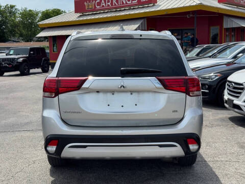 2020 Mitsubishi Outlander SE