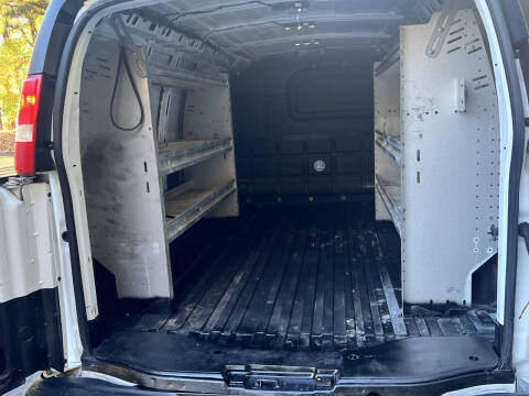 2018 Chevrolet Express 2500