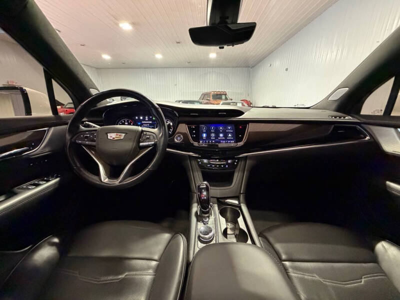 2022 Cadillac XT6 Premium Luxury