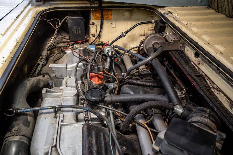 1982 Volkswagen Vanagon Camper