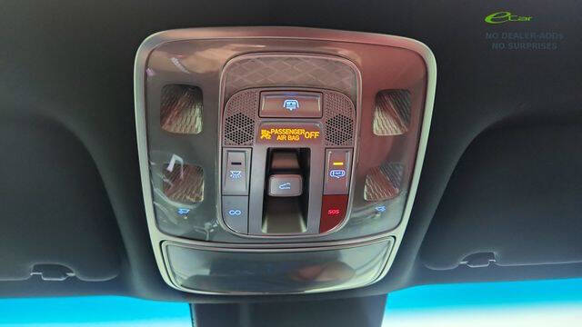 2023 Genesis G80