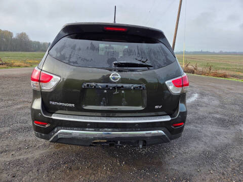 2015 Nissan Pathfinder SL