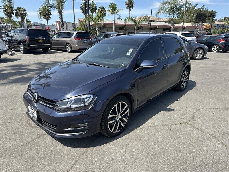 2017 Volkswagen Golf TSI SE