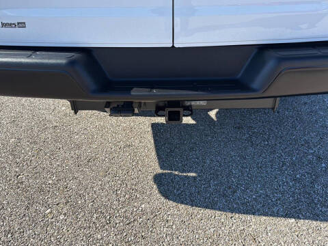 2025 Chevrolet Express 2500