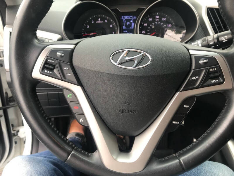 2017 Hyundai Veloster