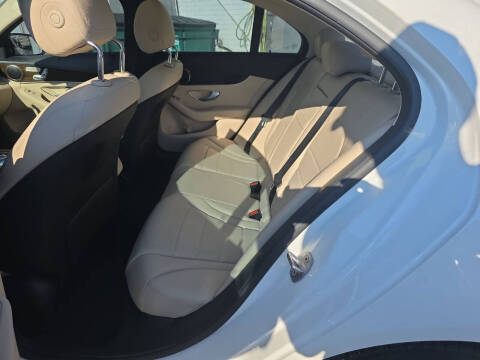 2017 Mercedes-Benz C-Class C 300 4MATIC